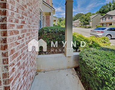 1935 Bayrose Cir - Photo Thumbnail 28