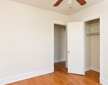 1749 W. Devon, Unit 4 - Photo Thumbnail 14