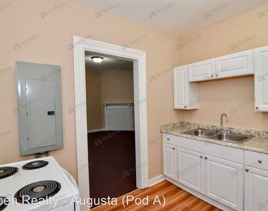 1717 Starnes Street Apt. B - Photo Thumbnail 12