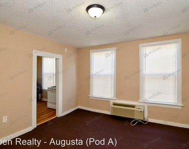 1717 Starnes Street Apt. B - Photo Thumbnail 9