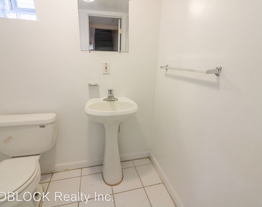 5963 Woodcrest Ave - Photo Thumbnail 6