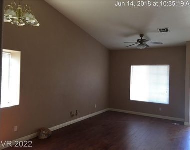 2108 Pink Coral Drive - Photo Thumbnail 5