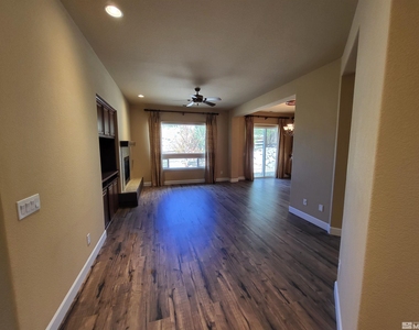 2415 Peavine Valley - Photo Thumbnail 15