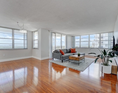 18051 Biscayne Blvd Apt 1104 - Photo Thumbnail 4