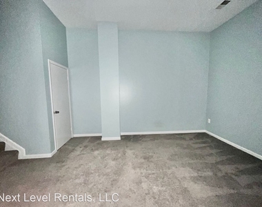 5110 King Charles Way - Photo Thumbnail 21