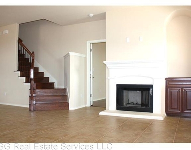 7313 Highland Bluff Cove - Photo Thumbnail 2