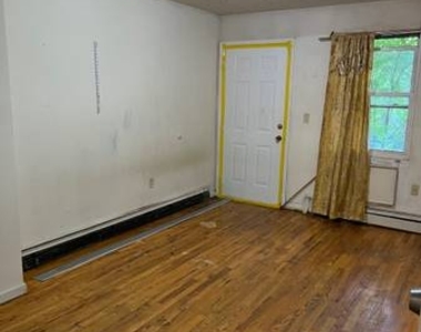 1010 evergreen ave - Photo Thumbnail 0