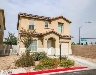 7204 Platinum Peak Avenue - Photo Thumbnail 0