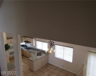 3273 Cambridgeshire Street - Photo Thumbnail 17