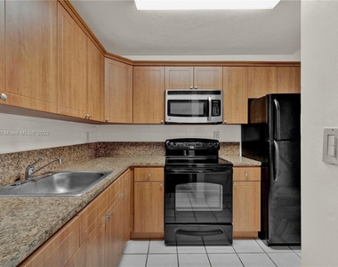 5425 Sw 77th Ct - Photo Thumbnail 12