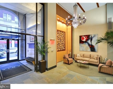 1425 Locust Street - Photo Thumbnail 11