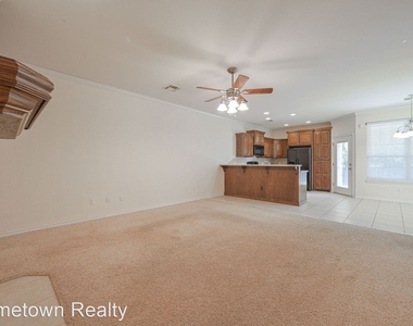 11317 Nw 121st Place - Photo Thumbnail 5