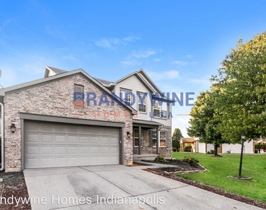 8122 Fendler Dr - Photo Thumbnail 2