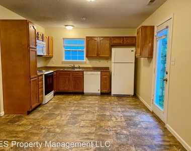 3603 Whistlewood Lane - Photo Thumbnail 47