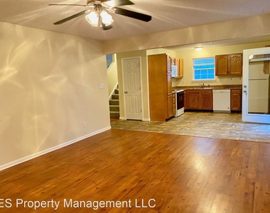 3603 Whistlewood Lane - Photo Thumbnail 46