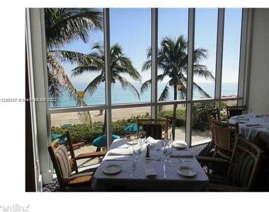 16445 Collins Ave Apt 1122 - Photo Thumbnail 5