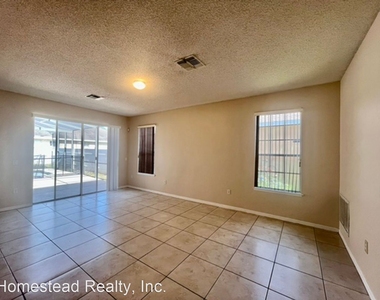 13414 Meadow Pointe Ct. - Photo Thumbnail 4