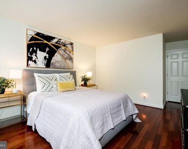 1077 30th St Nw #205 - Photo Thumbnail 29