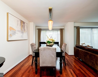 1077 30th St Nw #205 - Photo Thumbnail 11