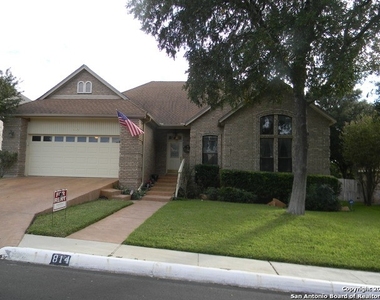 814 Amberstone Dr - Photo Thumbnail 0