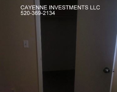 7121 W Sierra Vista Dr - Photo Thumbnail 23