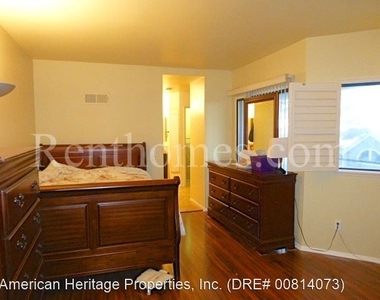 11177 Scripps Ranch Blvd - Photo Thumbnail 7