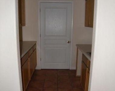 16921 E Palisades Boulevard - Photo Thumbnail 21