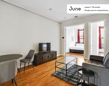 310 Tompkins Avenue - Photo Thumbnail 6