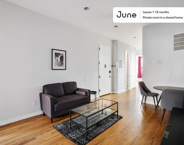 310 Tompkins Avenue - Photo Thumbnail 8