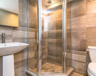 184 Suydam Street - Photo Thumbnail 10