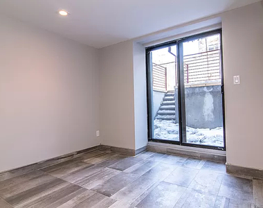 184 Suydam Street - Photo Thumbnail 5