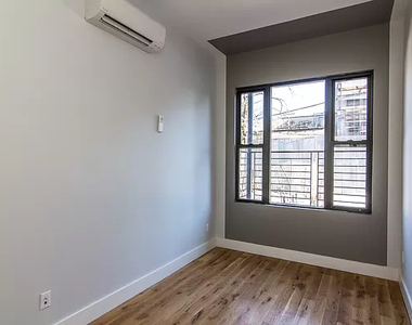 184 Suydam Street - Photo Thumbnail 8