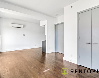 596 Washington Avenue - Photo Thumbnail 4