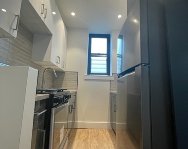 781 Washington Avenue, Brooklyn, NY 11238 - Photo Thumbnail 2