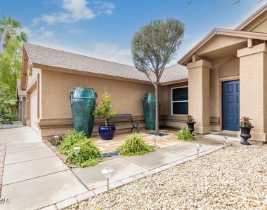 3550 E Tonto Lane - Photo Thumbnail 2