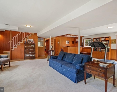 6425 Noble Drive - Photo Thumbnail 18