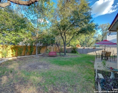 1522 Saxonhill Dr - Photo Thumbnail 27