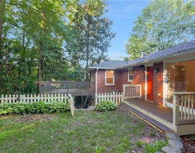 1025 Willivee Drive - Photo Thumbnail 25