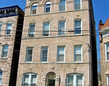 275 Webster Ave - Photo Thumbnail 7