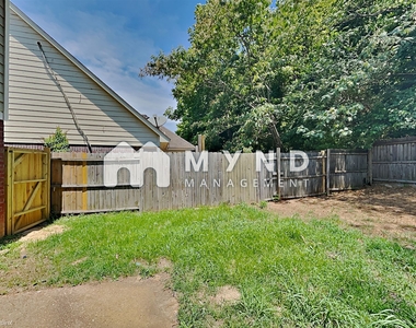 4611 Addington Dr - Photo Thumbnail 34