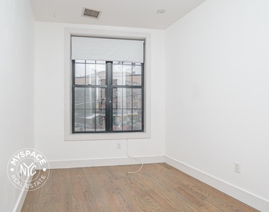 2 Stanwix Street - Photo Thumbnail 4