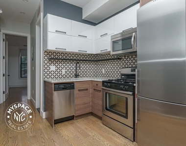 2 Stanwix Street - Photo Thumbnail 1