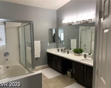 8785 Crystal Port Avenue - Photo Thumbnail 12