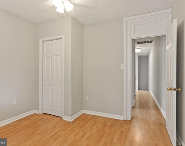 952 Shepherd St Nw - Photo Thumbnail 12