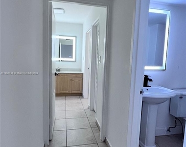 9225 Collins Ave - Photo Thumbnail 14