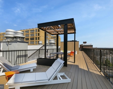 1238 Callowhill Street - Photo Thumbnail 8