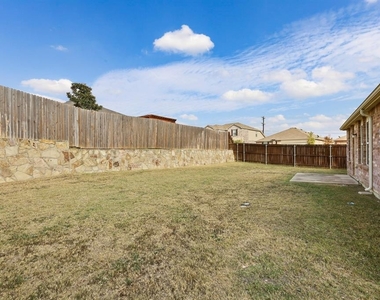 14700 Sawmill Drive - Photo Thumbnail 26