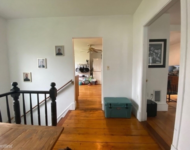 35 Antwerp St # 2 - Photo Thumbnail 5