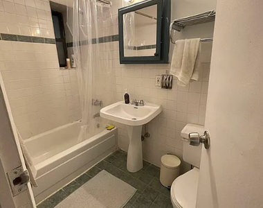 57 Clinton Street - Photo Thumbnail 6