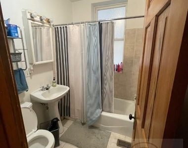 3135 N Clifton Ave. - Photo Thumbnail 16